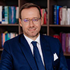 Dr. Tudor Chiuariu