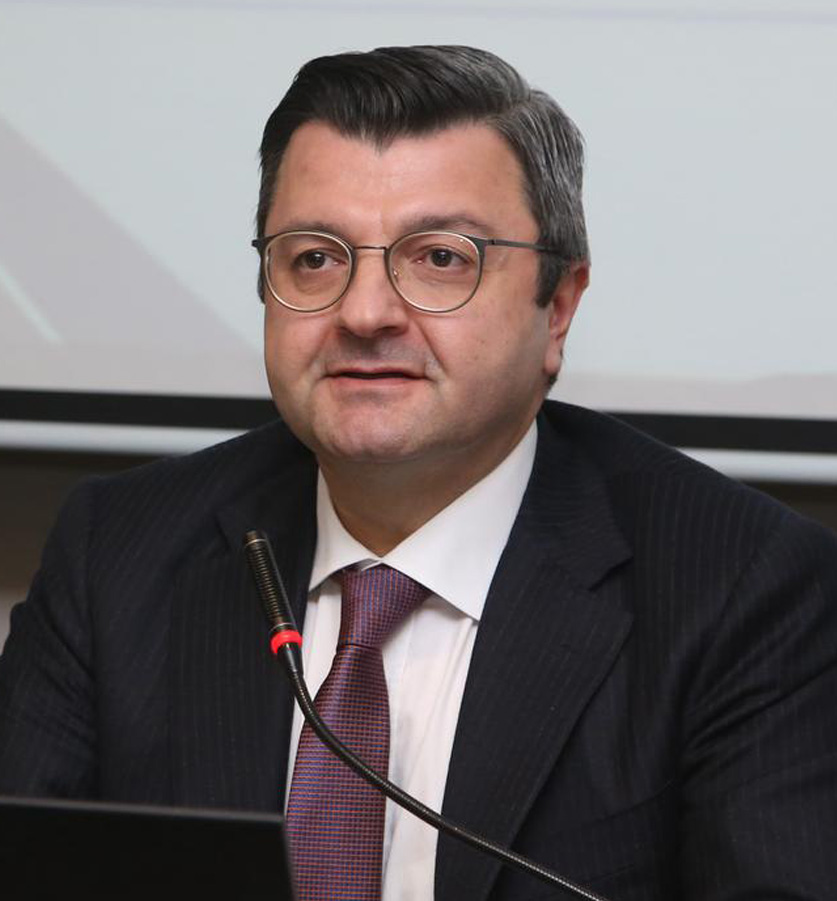  Yasin Ekmen