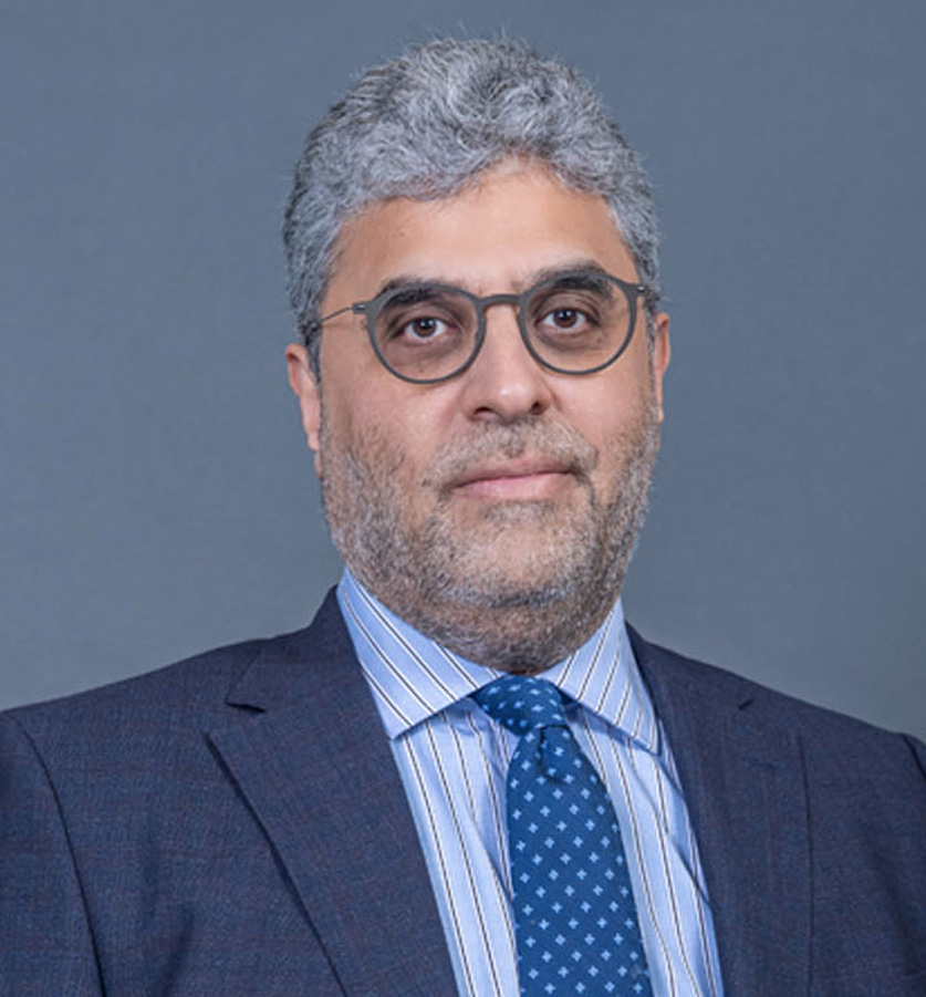  George Vlavianos