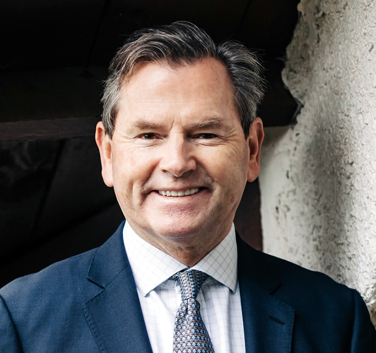  Andrew Aglionby